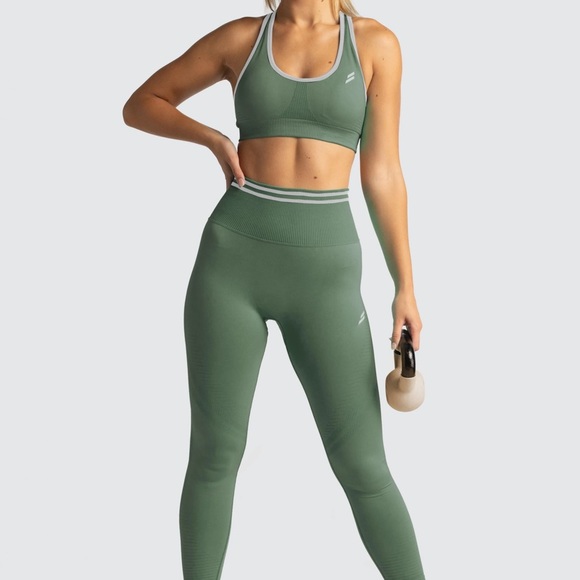 Do You Even Seamless Scrunch Khaki Green - Picture 6 of 6